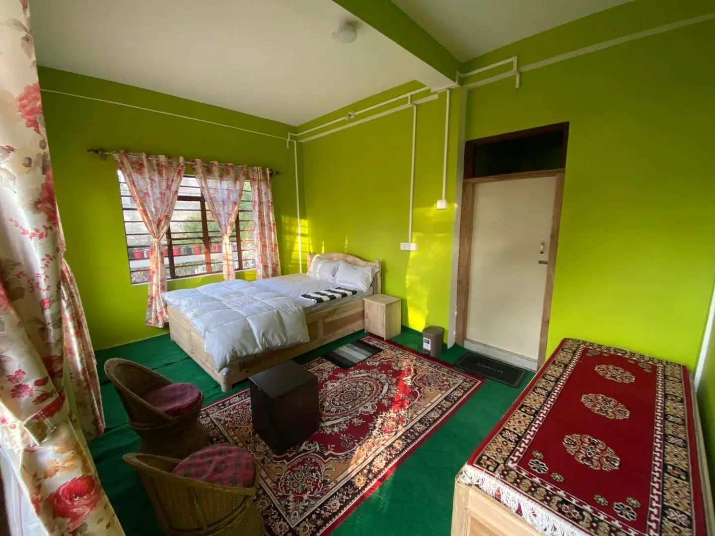 Arunas Homestay exterior